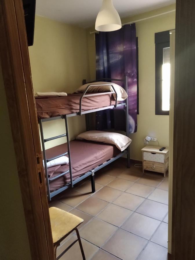 Albergue Santa Barbara Aliaga Eksteriør billede